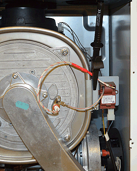 ar clas he 24.croc clip holding igl.gif